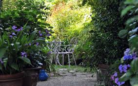 Verborgene Paradiese Geheime Garten Zum Relaxen Homify Homify Garten Pflanzen Geheime Garten