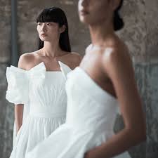 Check spelling or type a new query. Brautkleider News Infos Und Wissenswertes Vogue Germany