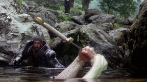 Al navegar en este sitio aceptás las cookies que utilizamos para mejorar tu experiencia. Excalibur La Tierra Y El Rey Zenda