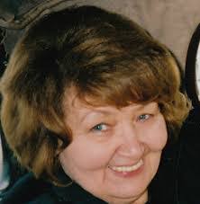 Lisa Marler's Instagram, Twitter & Facebook