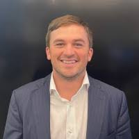 Taylor Becnel's Instagram, Twitter & Facebook