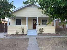 319 Warren St, Taft, CA 93268