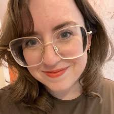 Erin Shea Brady (@erinsheabrady)