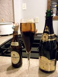 Resultado de imagen de black velvet cocktail del rey