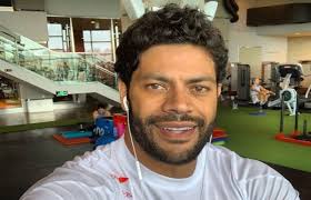 Hulk diz que foi enganado por sócios na Paraíba e aciona a Justiça