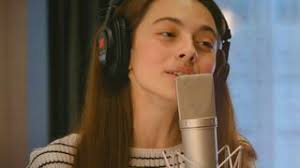 Videoclip filmat in studio cu laura bretan interpretand piesa dear father eurovision romania 2019 | high qualitymuzica & orchestratie: Laura Bretan Dear Father Prietenii De La 11 Show