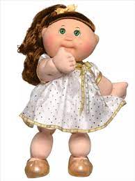While xavier's first creations were popular, the introduction of 'cabbage patch dolls' saw 3 million of the dolls being adopted by the end of their first year of production. Vintage Cabbage Patch Kids That Are Worth A Fortune Antiques Prices