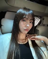 When Someone Shat In Their Own Bathtub"—And 10 Other Memorable Tweets From  Ex-MOMOLAND Member Daisy