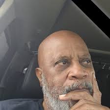 Robert Stoots's Instagram, Twitter & Facebook