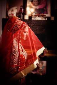 Dulhan Dreams Had I An Indian Wedding Dulhan Chunni Desiwedding Bridal Photoshoot Bridal Photography Poses Bridal Photography