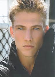 Keptalalat A Kovetkezore Blonde Man Men Blonde Hair Blonde Hair Blue Eyes Blonde Guys