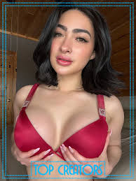 21 Best Latina OnlyFans Creators – Human Curated in 2025 - Pippin Club