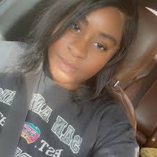 Tamisha Howard's Instagram, Twitter & Facebook