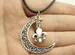 Salvatore But Also A Mikaelson Niklaus S Daughter Vampire Diaries Jewelry Custom Initial Necklace Womens Jewelry Necklace