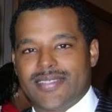 Michael A. Hooks, Jr (@mHOOKSjr)