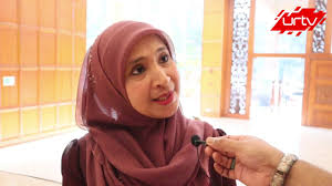 Catch rahimah rahim and other local singing legends at zouk, july 26, from 7pm. Kunjungan Datuk Sharifah Aini Ke Pasar Siti Khadijah By Saharom Abd Aziz