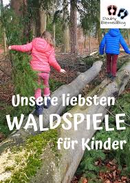 Unsere Liebsten Waldspiele Doublyblessedblog Spielen Jungs Lieben Es Im Wald Stocke Zu Samm In 2020 Waldspiele Kinder Spiele Draussen Spiele Im Wald