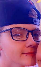 Kisha Green you can contact her through Securus.com There is small bio she  is looking for a penpal. Show her some love she is looking for women  interested.