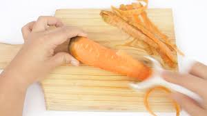 Trim 1 side and turn to lie flat. 3 Ways To Julienne Carrots Wikihow