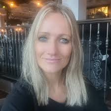 I LOVE this pic, its a fabulous reminder that i often bring in, income way,  to my corporate and client sessions. How is it speaking to you today? What  will you take