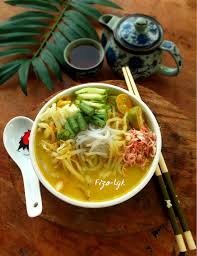 Untuk menghidang, sedikit laksa diletakkan ke dalam mangkuk. Resepi Laksa Ayam Thai Resepikek Camored Com