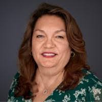 Betsy Reyes's Instagram, Twitter & Facebook