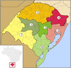 Do litoral a fronteira oeste, do chuí até as missões, passando pela serra, de prestígio nacional, reúne paisagens fascinantes, arquitetura renomada e culinária de excelência. Talian Wikipedia
