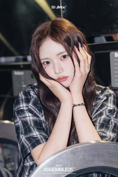Lee Jiwoo (tripleS) Profile & Facts (Updated!) - Kpop Profiles