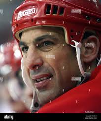 Chelios hi-res stock photography and images