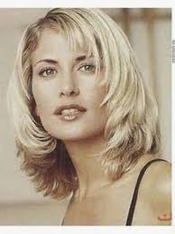 Mittellange haare liegen wieder total im trend. Die 7 Besten Ideen Zu Frisuren Frauen Mittellang Stufig Frisuren Frisuren Frauen Mittellang Stufig Haarschnitt