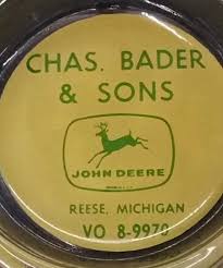 Chas. Bader & Sons JOHN DEERE Advertising Ashtray Reese, Michigan