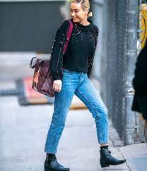 There are 30 pretty street styles for you to check out. How To Wear Booties With Jeans According To Celebrities Glamour