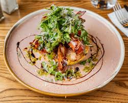 🥞 Start Your Weekend Right at Ernesto's! ☕️ What better way to kick off  your Saturday than with a delicious brunch at Ernesto's? We're open from  9am every Saturday, serving up yummy