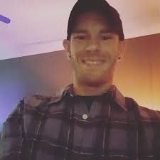 This picture of white Morgan freeman been going VIRAL 🤣🤣