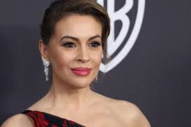 Aug 18, 2021 · alyssa milano's quick thinking may have saved her and her uncle's lives after they got into a car crash in los angeles. Alyssa Milano Considering Run For Congress In California