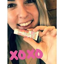 Olivia Laney (@oliviaellee)