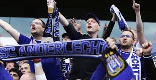 Coltiva la tua passione su tuttosport. Anderlecht En Krc Genk Slaan Handen In Elkaar Om Fans Weer Toe Te Laten Voetbalprimeur Be