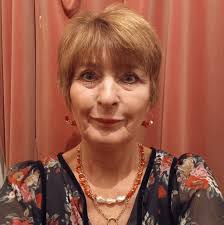 I am looking for recommendations for either gymnastics or dance classes for  my 3 year old daughter that take place either after school or at the  weekend, please ✨