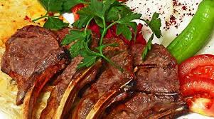 Biberiyeli Patates Ve Domates Ile Pirzola Malzemeler 250 G Kuzu Pirzola 200 G Bebek Patates 50 G Kuru Domates 1 Dis Sarimsak Domatesler Yemek Yemek Tarifleri