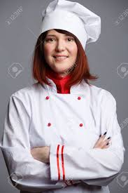 Mujer Cocinera En Tunica Blanca Y Gorra Con Los Brazos Cruzados En La Cintura Fotos Retratos Imagenes Y Fotografia De Archivo Libres De Derecho Image 95185278