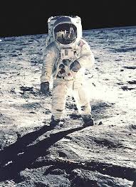 Wann betrat der erste mensch den mond. Als Amerika Den Mond Eroberte Nzz