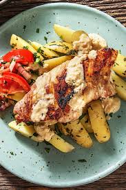 Tilapia Fischfilet Im Baconmantel Rezept Hellofresh Rezept Rezepte Schnelles Gesundes Abendessen Einfache Gerichte