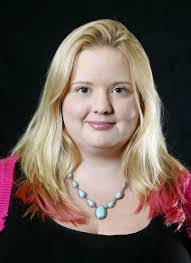 Allison Ashburn's Instagram, Twitter & Facebook