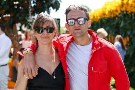 Kendall Jenner Drinks Rose Talks Safety Pin Earrings And Horses At Veuve Clicquot S Polo Classic Casey Neistat Candice Pool Kendall Jenner