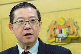 Penang chief minister lim guan eng (in suit and yellow tie) has been arrested for corruption. Lim Guan Eng Jumpa Tun M