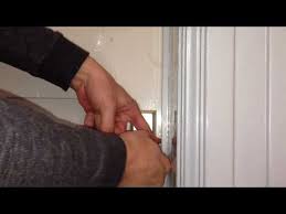 Gehe zu allen erdgeschossfenstern deiner wohnung und versuche, sie zu öffnen. Zugefallene Tur Selber Offnen Schlusseldienst Berlin