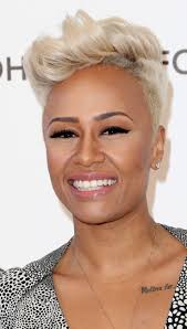 Kim Harbison (kikitre)