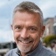 Erik Horn's Instagram, Twitter & Facebook