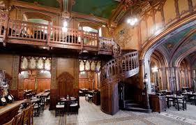 The beer wagon) is a bar and restaurant on stavropoleos street in the lipscani district of bucharest, romania. Caru Cu Bere History Images The Soul Of Bucharest