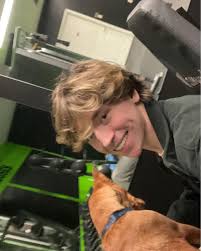 Billy Chandler (@billychandl3r) • Instagram photos and videos